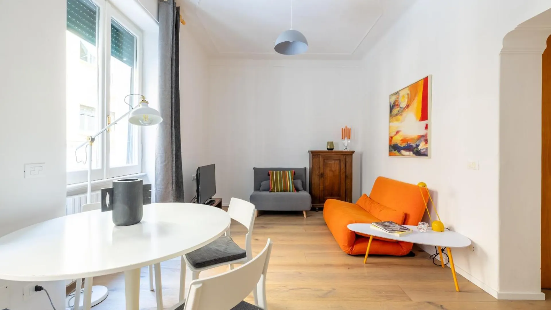 Urban Chic 2 Bedroom Vatican Escape Rome 0*,  Italy