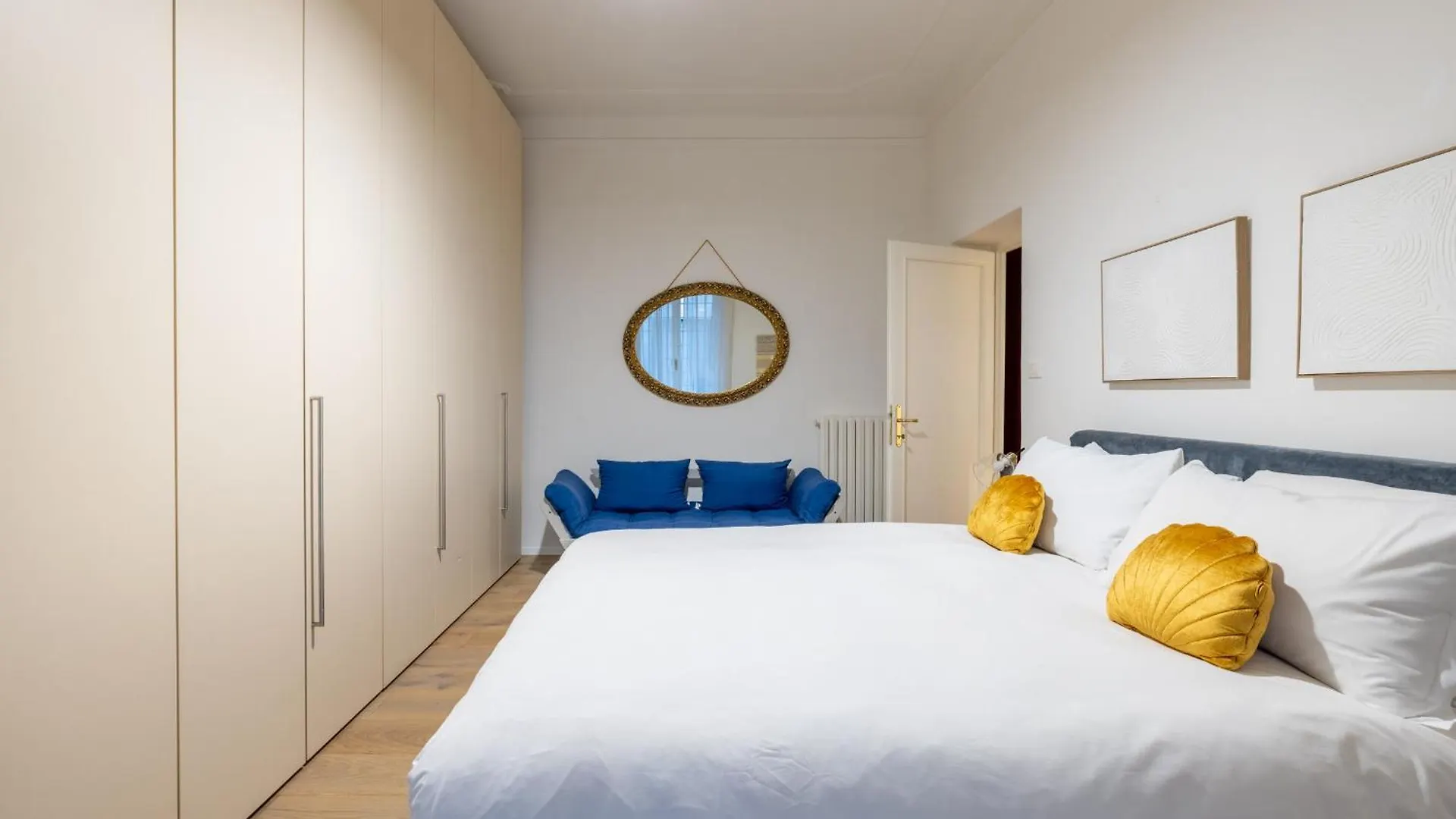 Urban Chic 2 Bedroom Vatican Escape Rome Italy